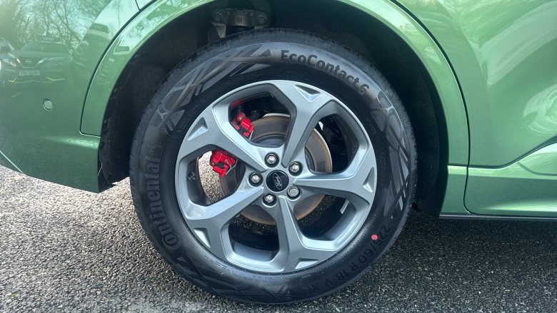 Ford Kuga 2.5 FHEV ST-Line 5dr CVT Hybrid Estate